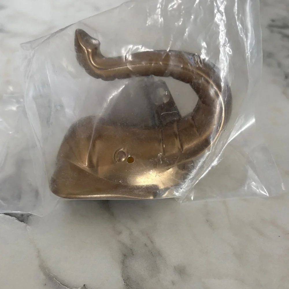 Liberty Bronze Elephant Wall Hook